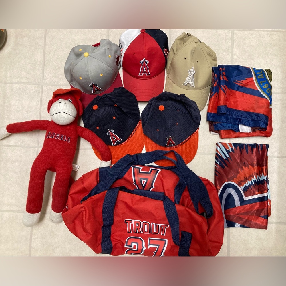 Los Angeles baseball game Apparel Red and Blue Baseball Cap 2010